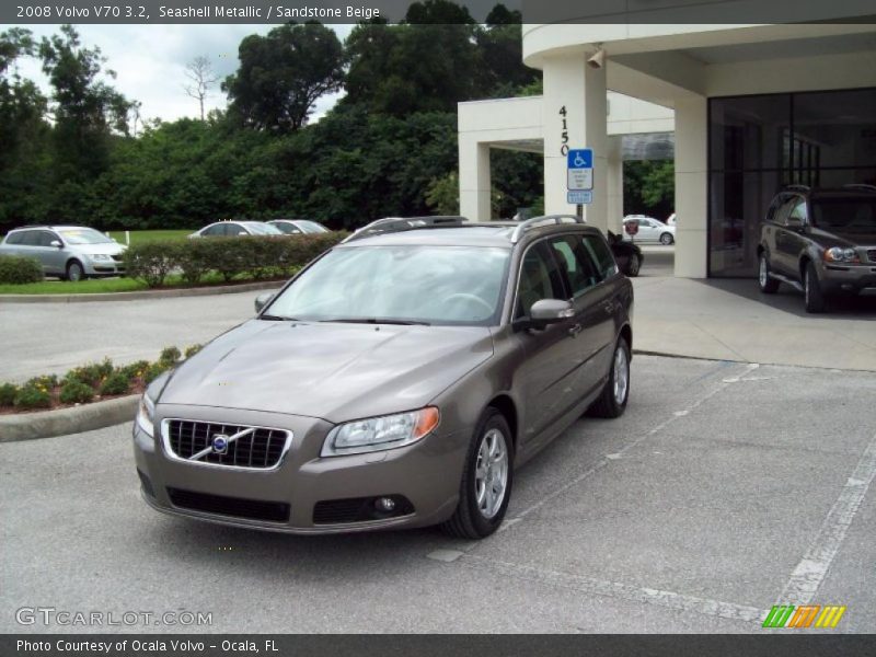 Seashell Metallic / Sandstone Beige 2008 Volvo V70 3.2