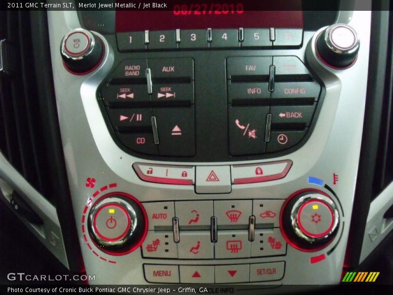 Merlot Jewel Metallic / Jet Black 2011 GMC Terrain SLT