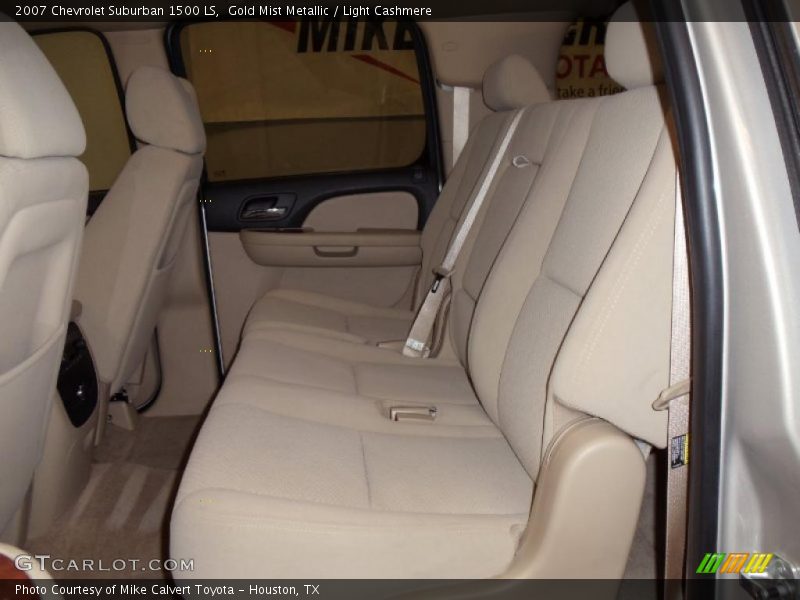 Gold Mist Metallic / Light Cashmere 2007 Chevrolet Suburban 1500 LS
