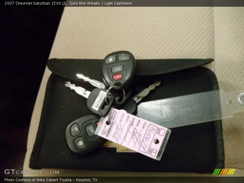 Gold Mist Metallic / Light Cashmere 2007 Chevrolet Suburban 1500 LS