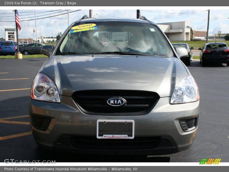Titanium Gray / Beige 2009 Kia Rondo LX