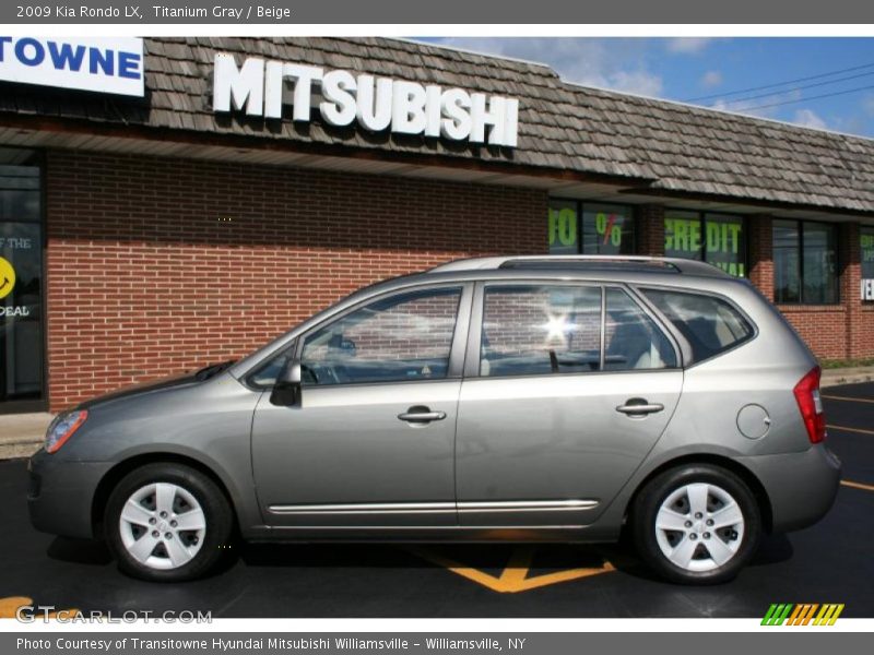 Titanium Gray / Beige 2009 Kia Rondo LX