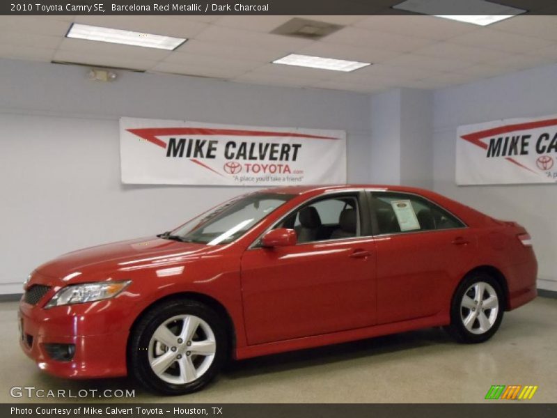 Barcelona Red Metallic / Dark Charcoal 2010 Toyota Camry SE