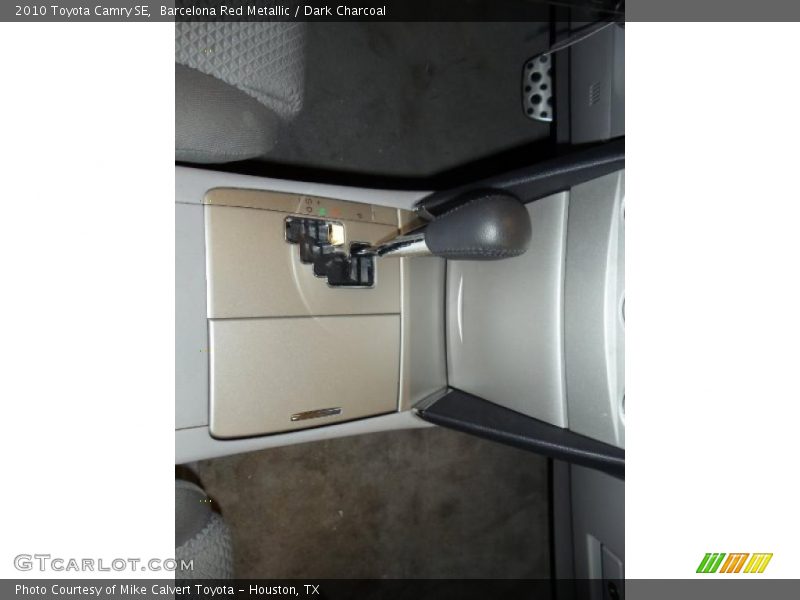 Barcelona Red Metallic / Dark Charcoal 2010 Toyota Camry SE