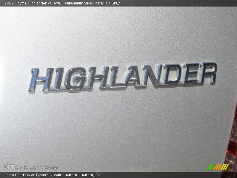 Millennium Silver Metallic / Gray 2002 Toyota Highlander V6 4WD