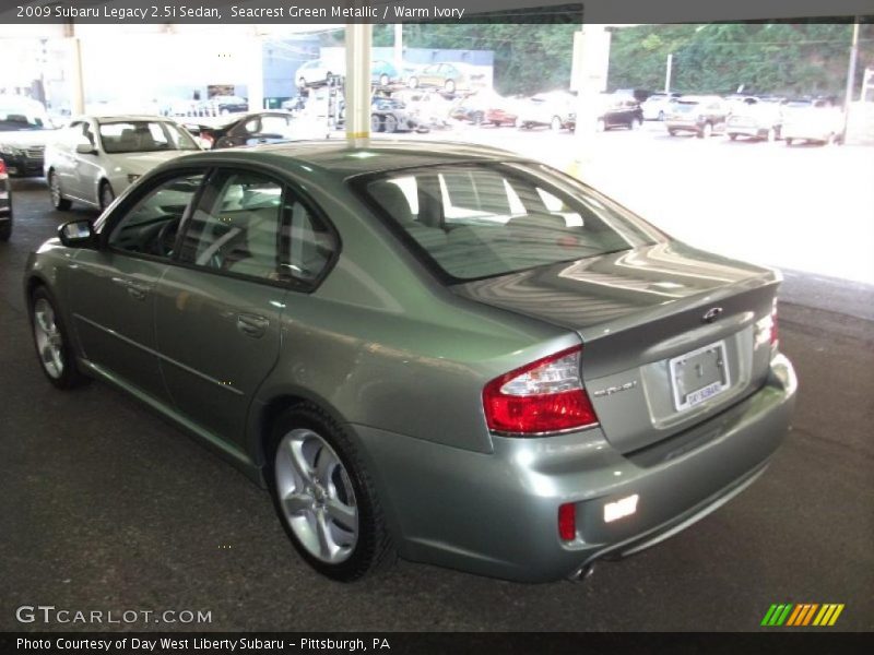 Seacrest Green Metallic / Warm Ivory 2009 Subaru Legacy 2.5i Sedan