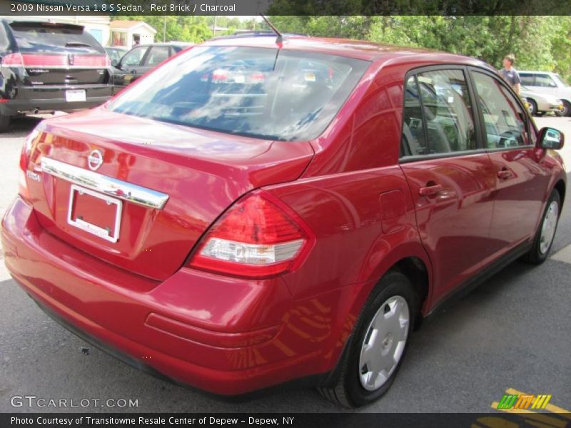 Red Brick / Charcoal 2009 Nissan Versa 1.8 S Sedan