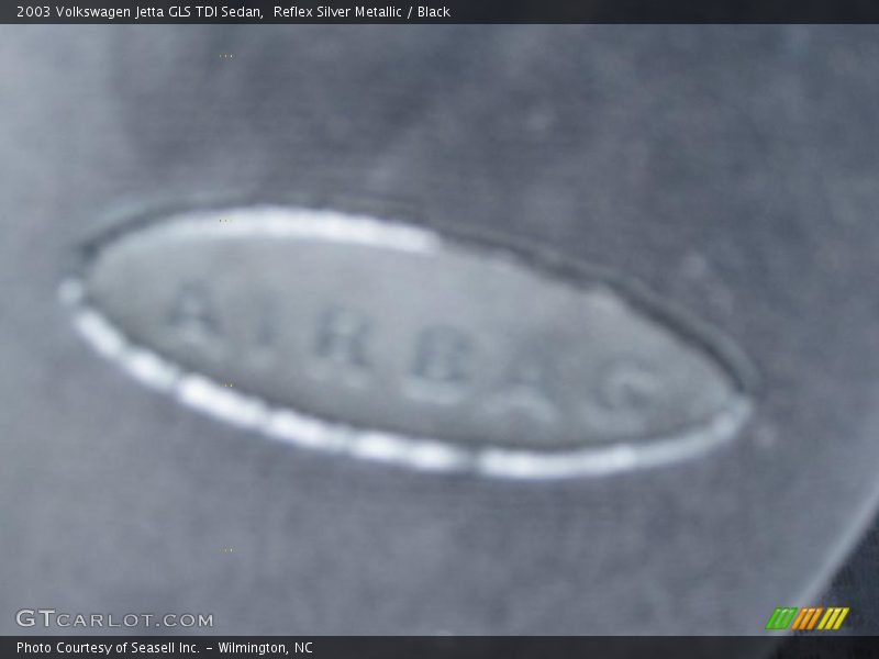 Reflex Silver Metallic / Black 2003 Volkswagen Jetta GLS TDI Sedan