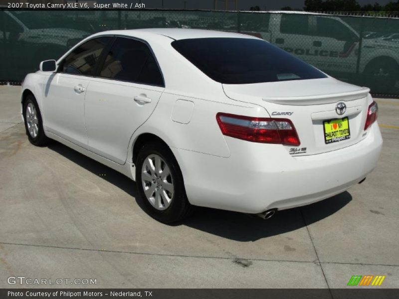 Super White / Ash 2007 Toyota Camry XLE V6