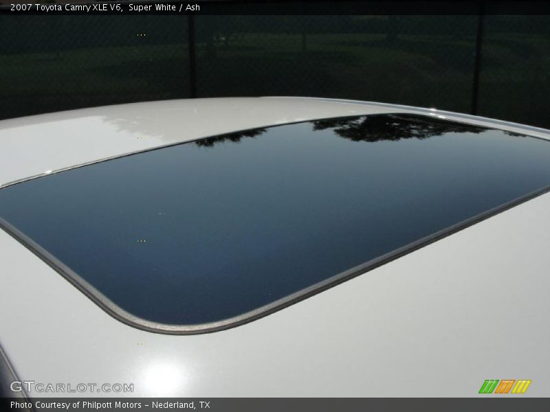 Super White / Ash 2007 Toyota Camry XLE V6
