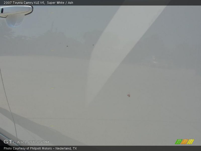 Super White / Ash 2007 Toyota Camry XLE V6