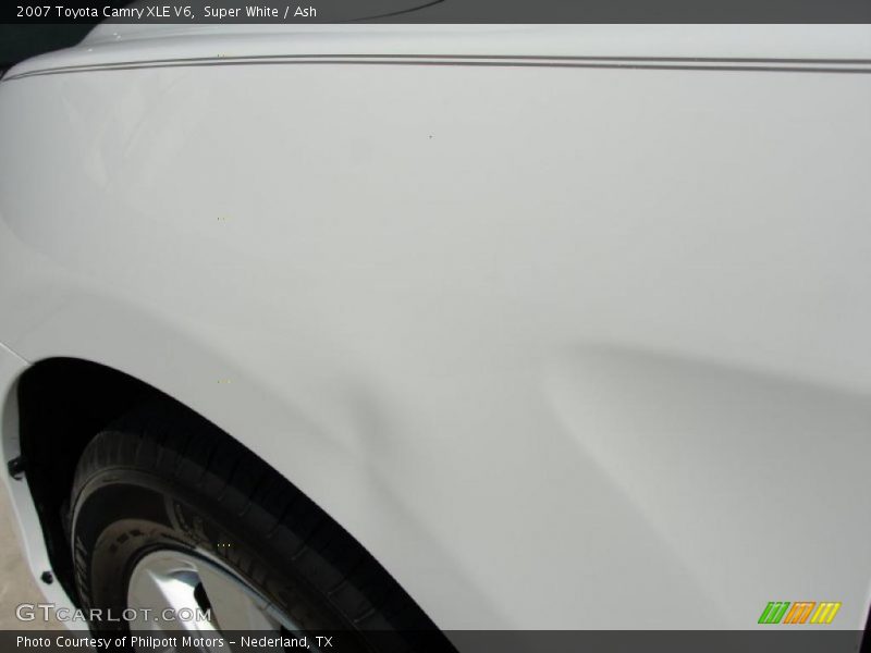 Super White / Ash 2007 Toyota Camry XLE V6