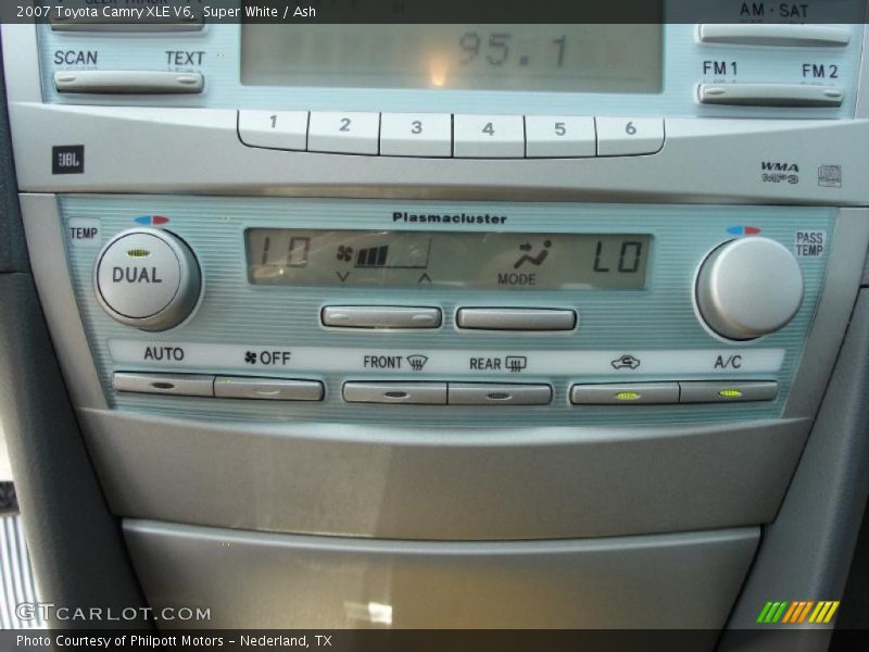 Super White / Ash 2007 Toyota Camry XLE V6