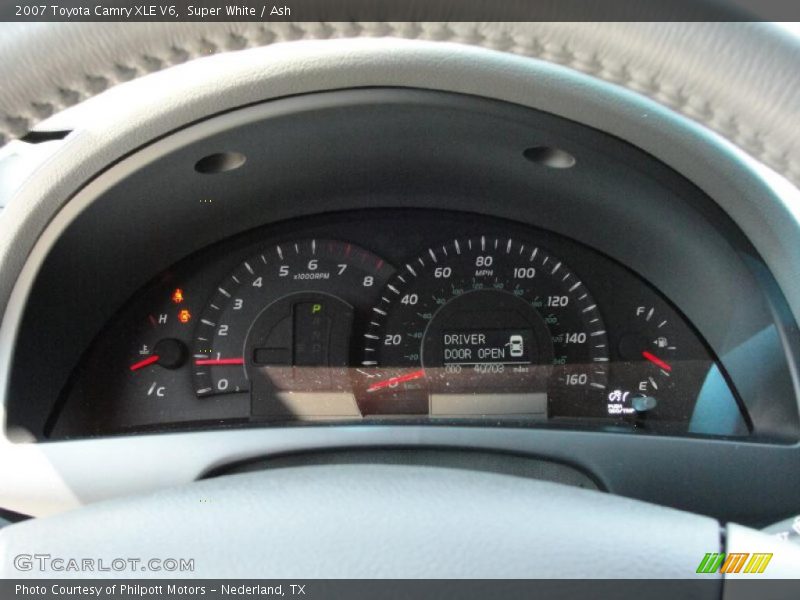 Super White / Ash 2007 Toyota Camry XLE V6