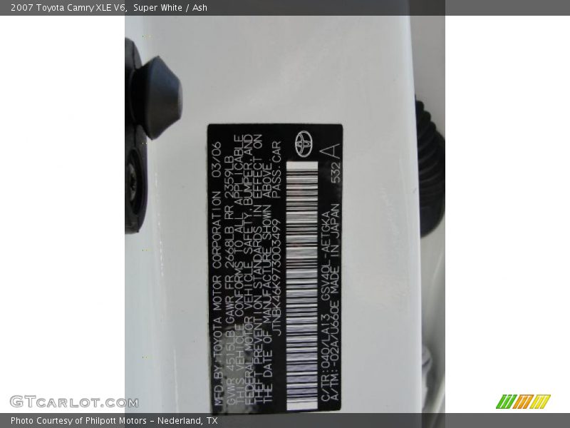 Super White / Ash 2007 Toyota Camry XLE V6