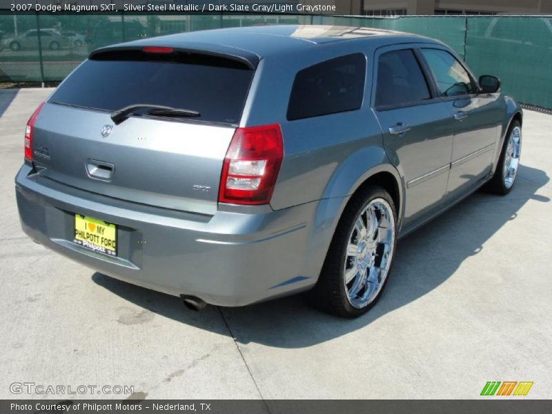 Silver Steel Metallic / Dark Slate Gray/Light Graystone 2007 Dodge Magnum SXT