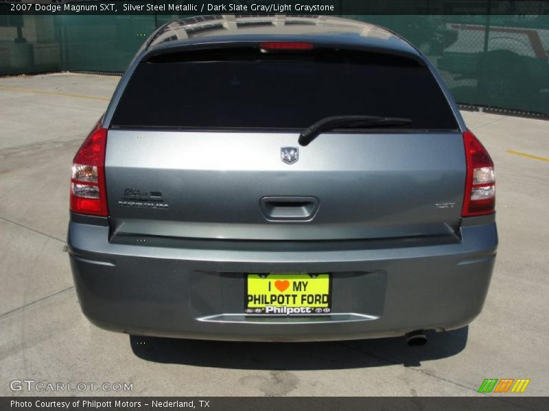 Silver Steel Metallic / Dark Slate Gray/Light Graystone 2007 Dodge Magnum SXT