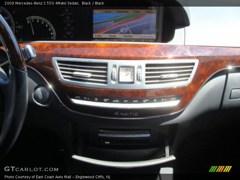 Black / Black 2009 Mercedes-Benz S 550 4Matic Sedan