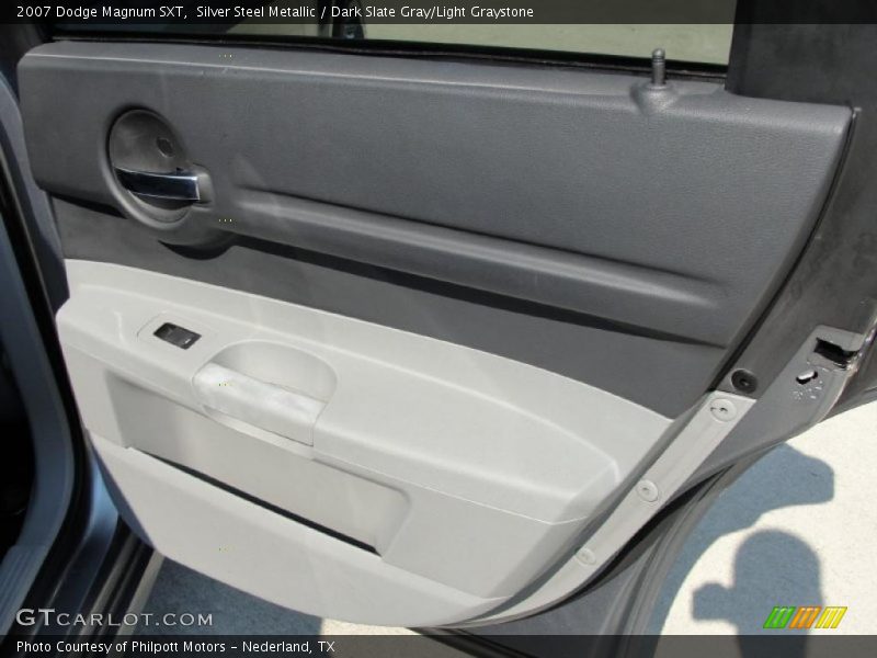 Silver Steel Metallic / Dark Slate Gray/Light Graystone 2007 Dodge Magnum SXT