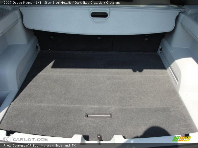 Silver Steel Metallic / Dark Slate Gray/Light Graystone 2007 Dodge Magnum SXT