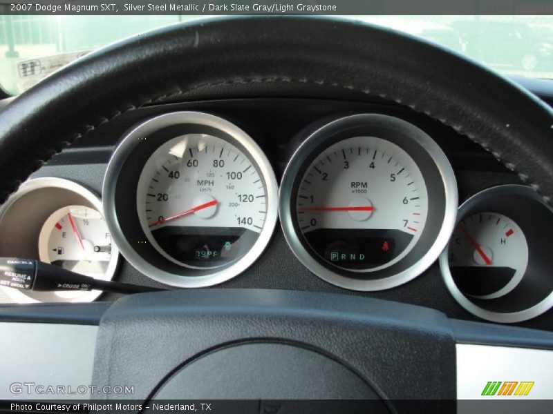 Silver Steel Metallic / Dark Slate Gray/Light Graystone 2007 Dodge Magnum SXT
