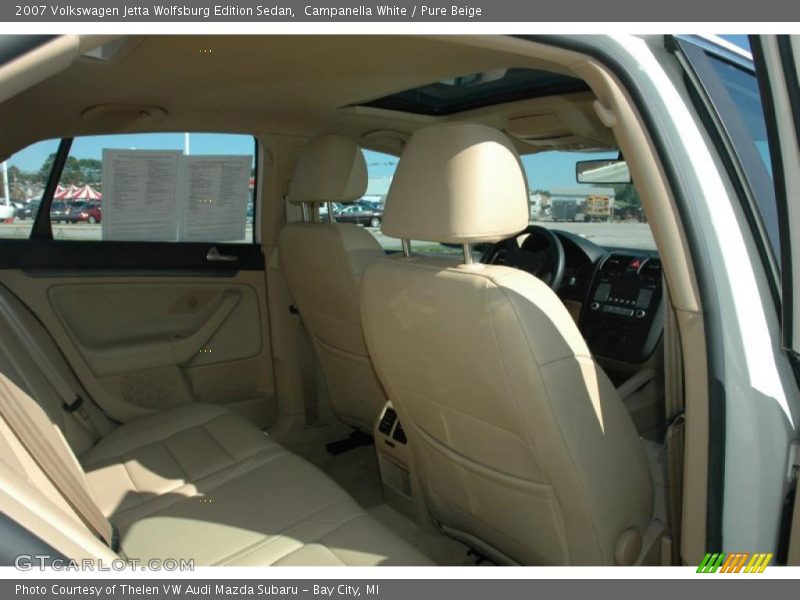 Campanella White / Pure Beige 2007 Volkswagen Jetta Wolfsburg Edition Sedan