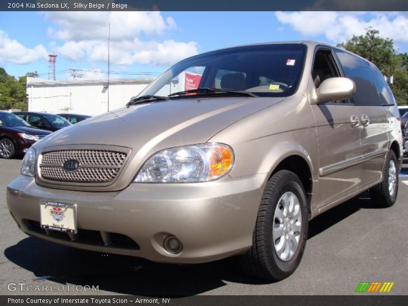 Silky Beige / Beige 2004 Kia Sedona LX