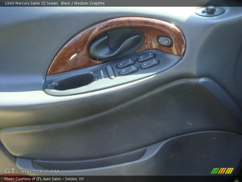 Black / Medium Graphite 1999 Mercury Sable GS Sedan