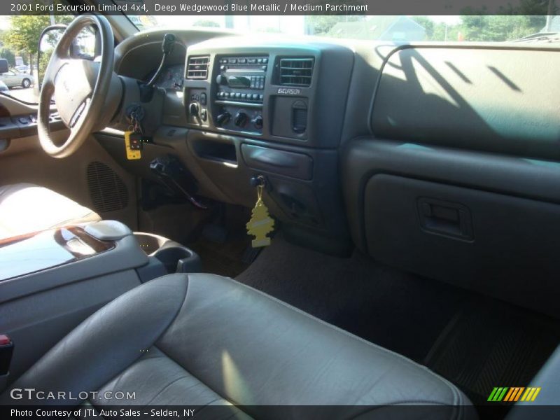 Deep Wedgewood Blue Metallic / Medium Parchment 2001 Ford Excursion Limited 4x4