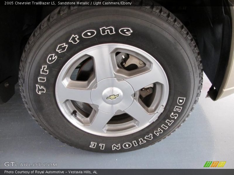 Sandstone Metallic / Light Cashmere/Ebony 2005 Chevrolet TrailBlazer LS