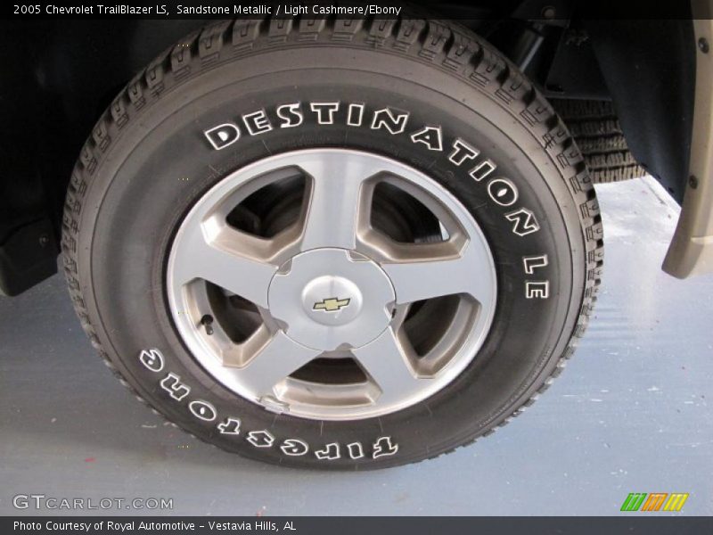Sandstone Metallic / Light Cashmere/Ebony 2005 Chevrolet TrailBlazer LS
