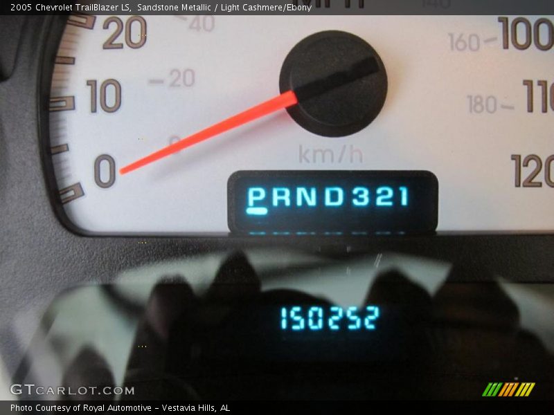 Sandstone Metallic / Light Cashmere/Ebony 2005 Chevrolet TrailBlazer LS