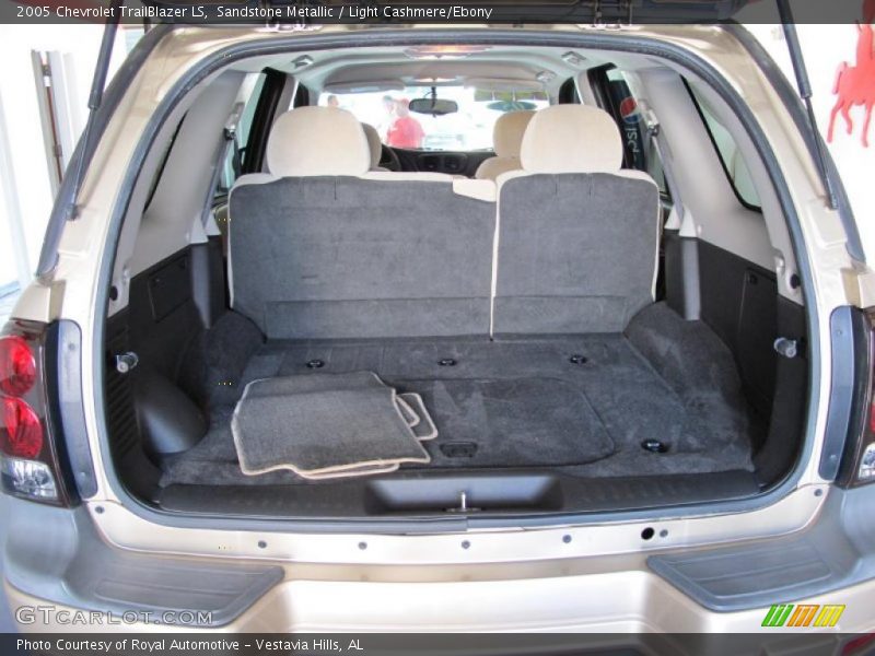 Sandstone Metallic / Light Cashmere/Ebony 2005 Chevrolet TrailBlazer LS