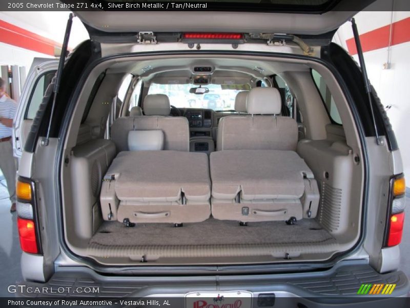 Silver Birch Metallic / Tan/Neutral 2005 Chevrolet Tahoe Z71 4x4