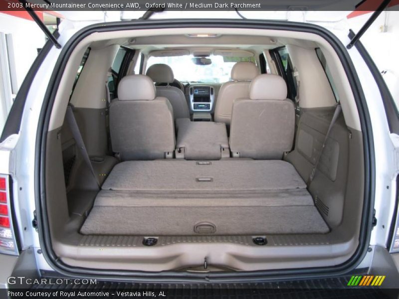 Oxford White / Medium Dark Parchment 2003 Mercury Mountaineer Convenience AWD