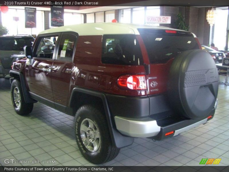 Brick Red / Dark Charcoal 2010 Toyota FJ Cruiser 4WD