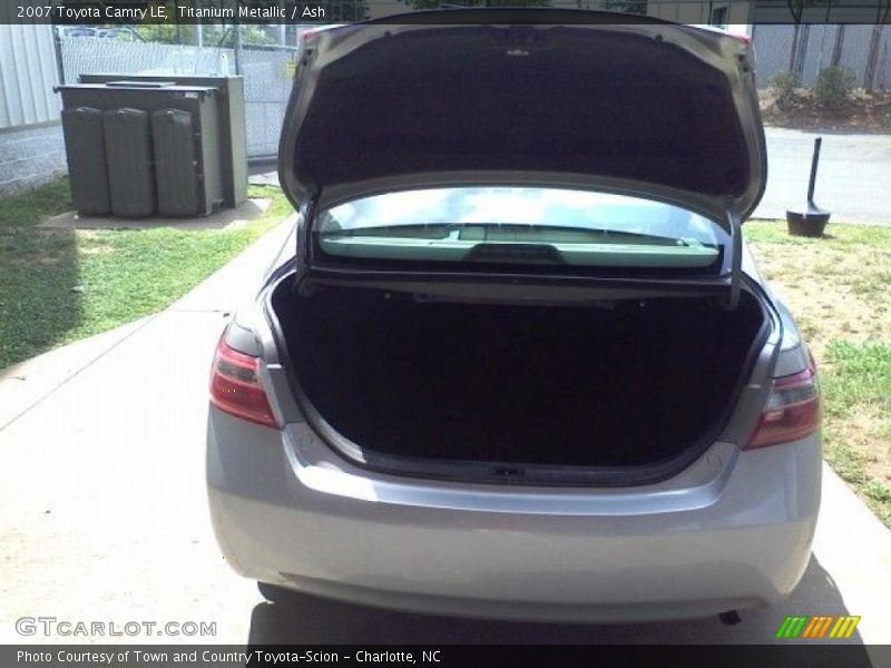 Titanium Metallic / Ash 2007 Toyota Camry LE