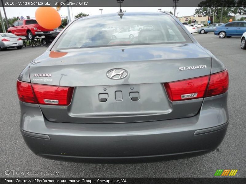 Willow Gray / Gray 2010 Hyundai Sonata GLS