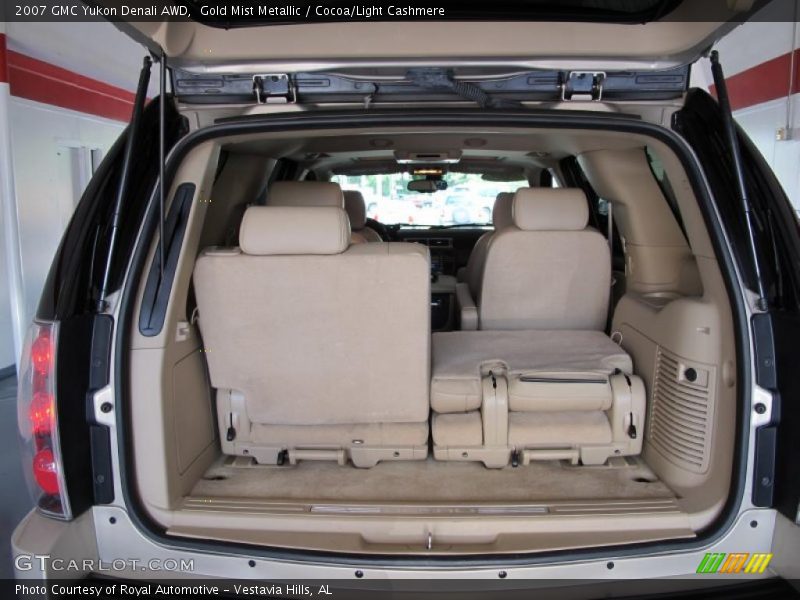 Gold Mist Metallic / Cocoa/Light Cashmere 2007 GMC Yukon Denali AWD