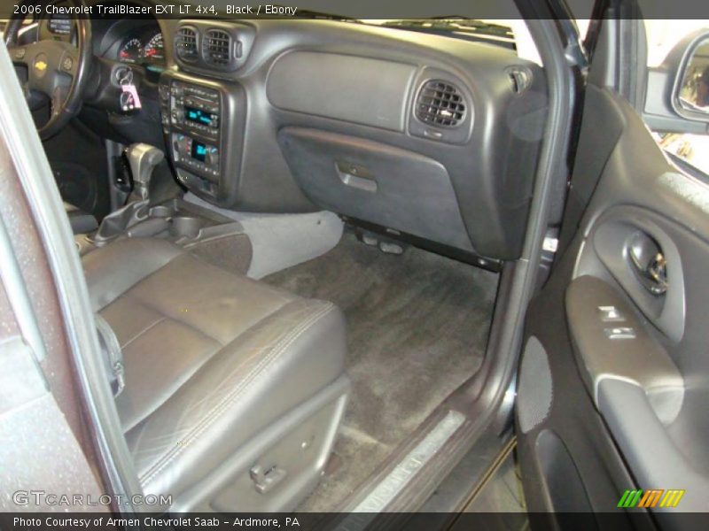 Black / Ebony 2006 Chevrolet TrailBlazer EXT LT 4x4