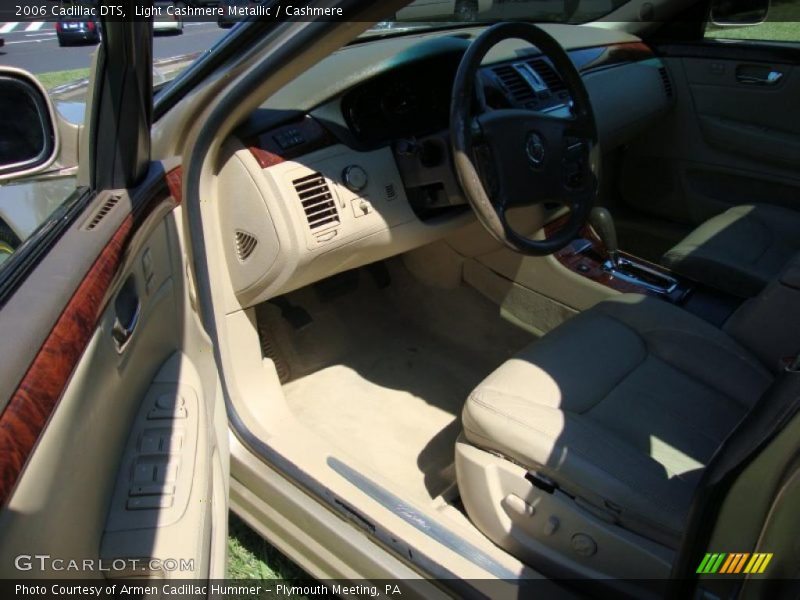 Light Cashmere Metallic / Cashmere 2006 Cadillac DTS