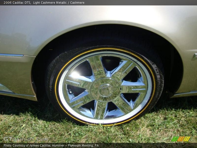 Light Cashmere Metallic / Cashmere 2006 Cadillac DTS