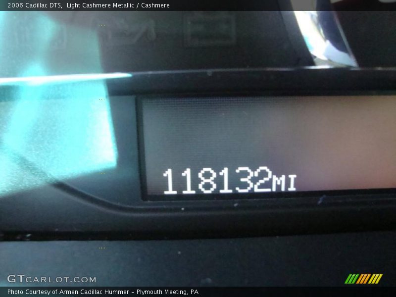 Light Cashmere Metallic / Cashmere 2006 Cadillac DTS