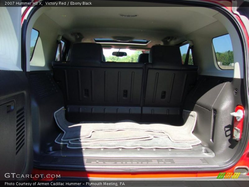 Victory Red / Ebony Black 2007 Hummer H3 X