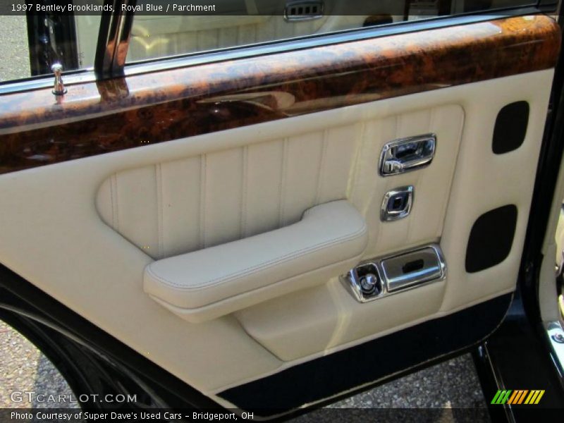 Royal Blue / Parchment 1997 Bentley Brooklands
