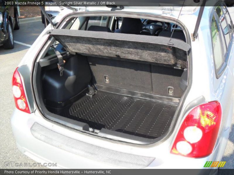 Sunlight Silver Metallic / Off Black 2003 Mazda Protege 5 Wagon