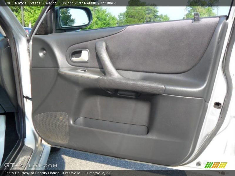 Sunlight Silver Metallic / Off Black 2003 Mazda Protege 5 Wagon