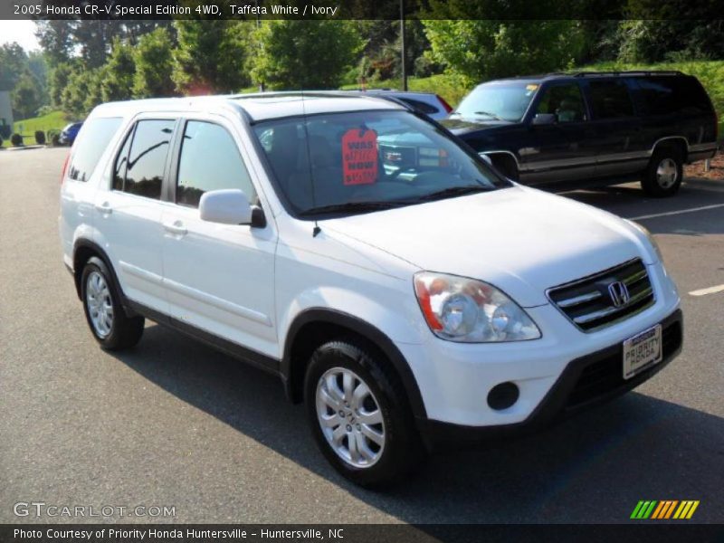 Taffeta White / Ivory 2005 Honda CR-V Special Edition 4WD