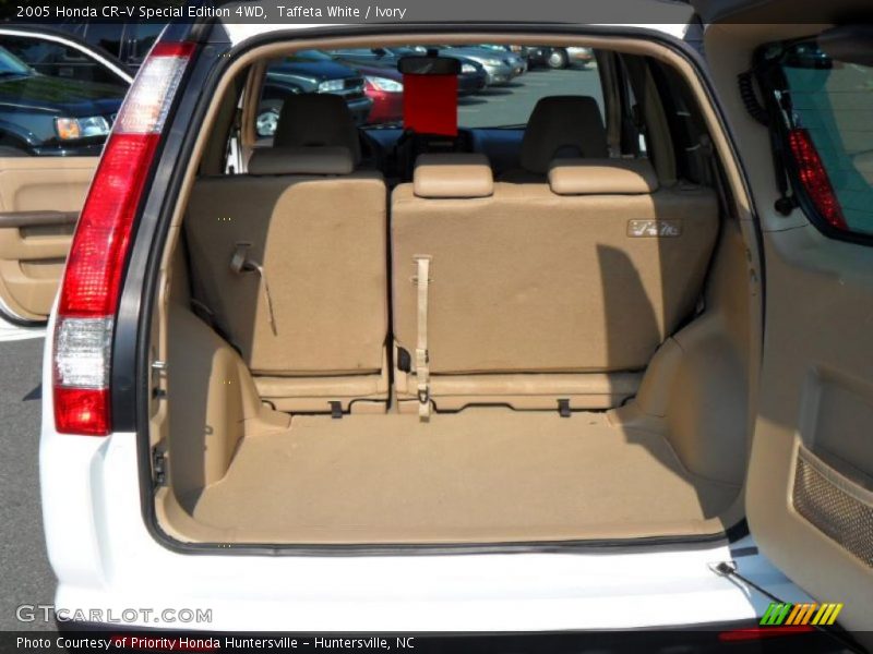 Taffeta White / Ivory 2005 Honda CR-V Special Edition 4WD