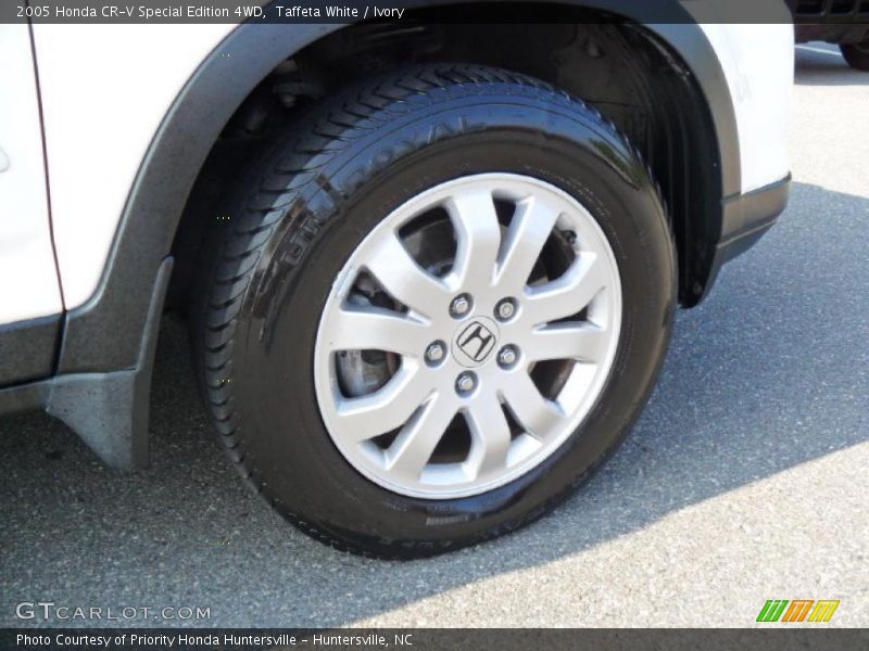 Taffeta White / Ivory 2005 Honda CR-V Special Edition 4WD